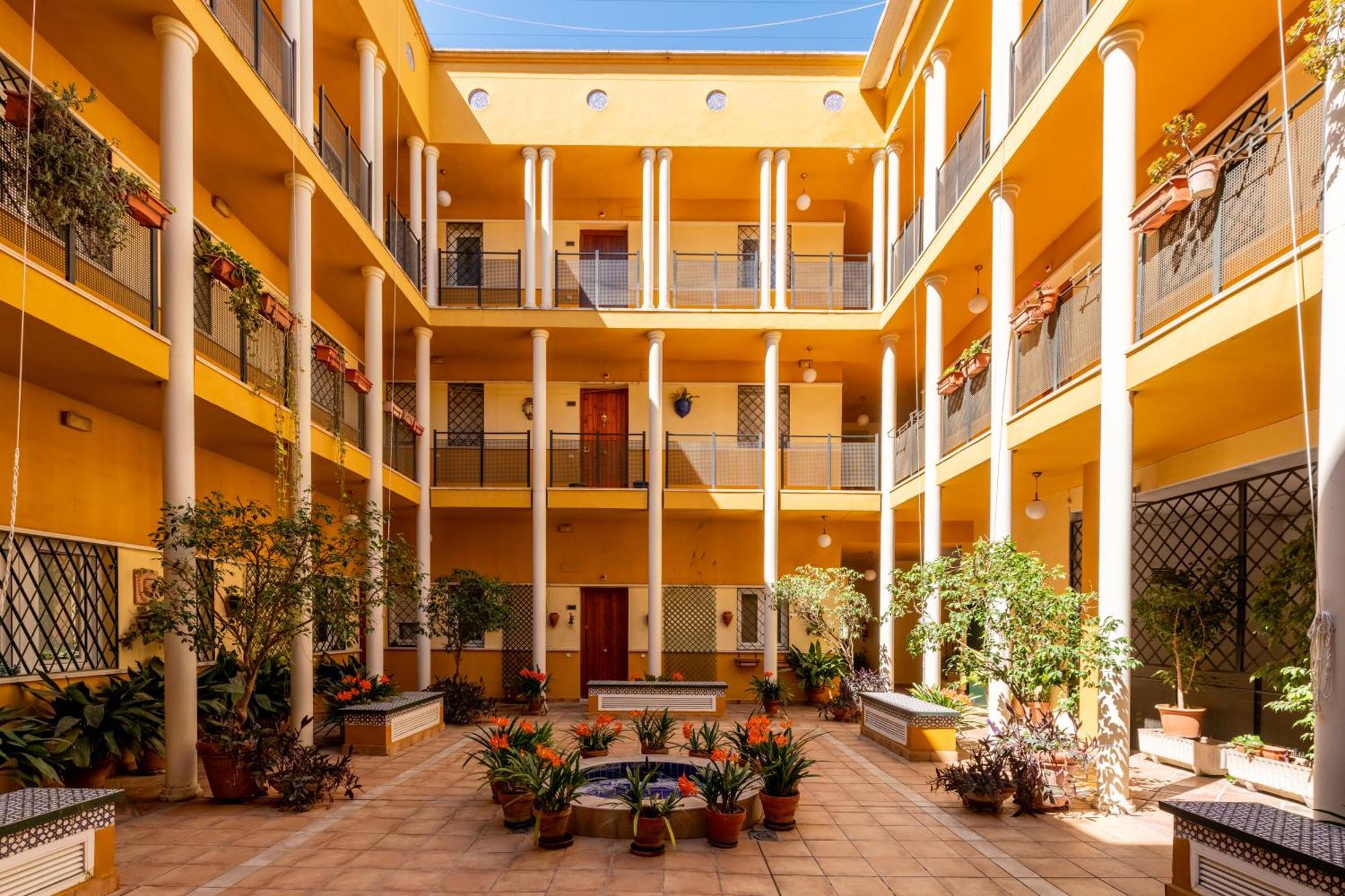 San Vicente-Museo Apartamento Sevilla Exterior foto